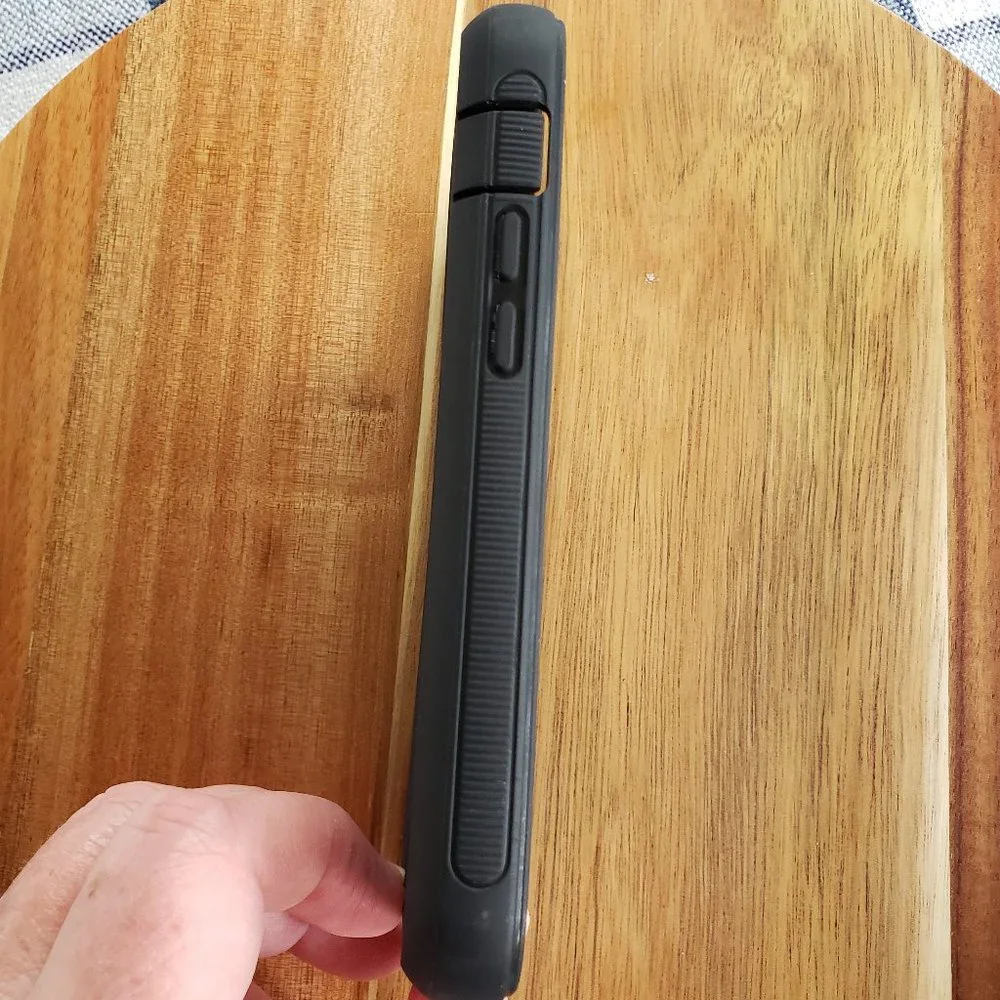 NWOT iPhone 14 pro max case